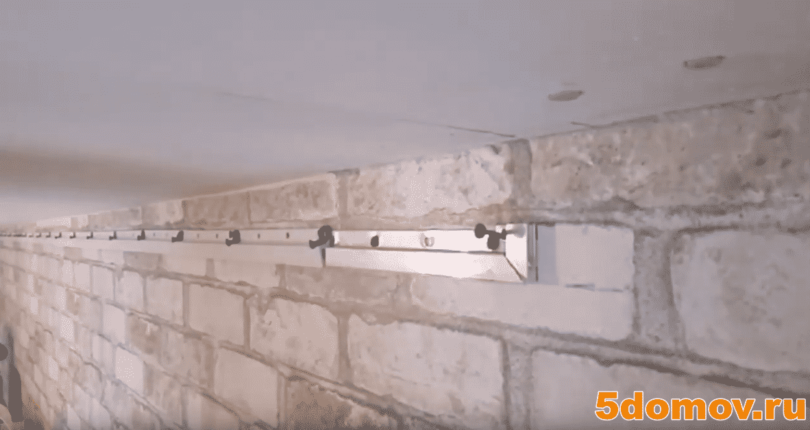 Как установить светодиодную ленту под натяжной потолок 