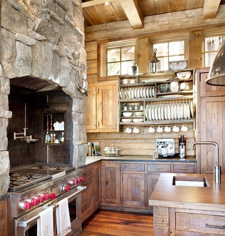 Кухня с отделкой камнем и деревом в стиле рустик