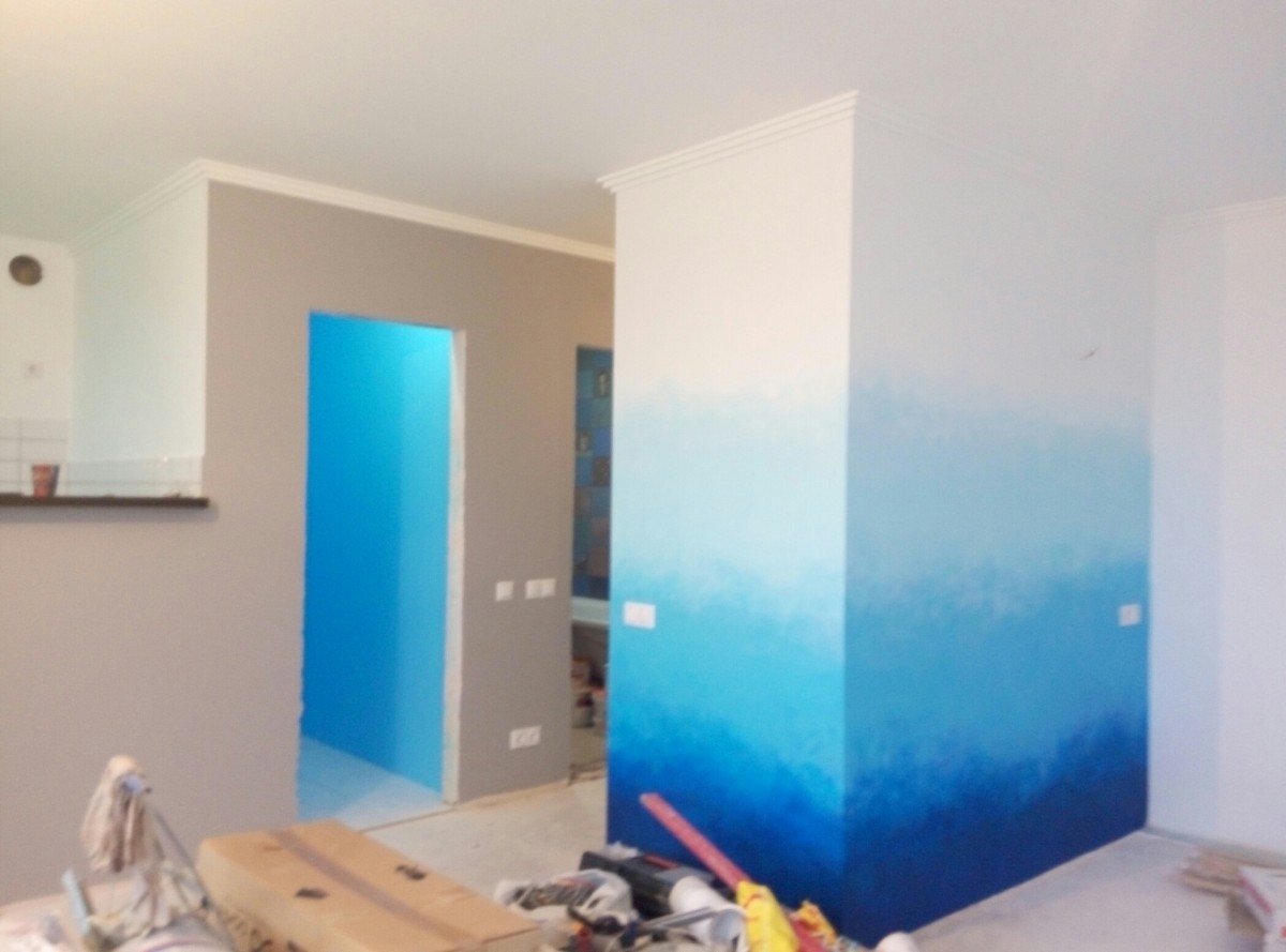 фото:Самостоятельная покраска стен градиентом