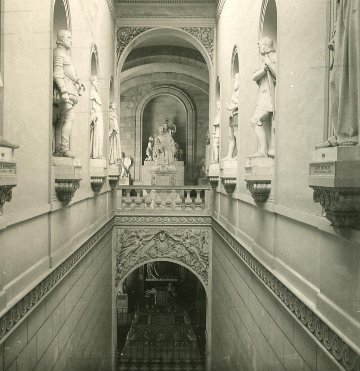 Версальский дворец. Лестница