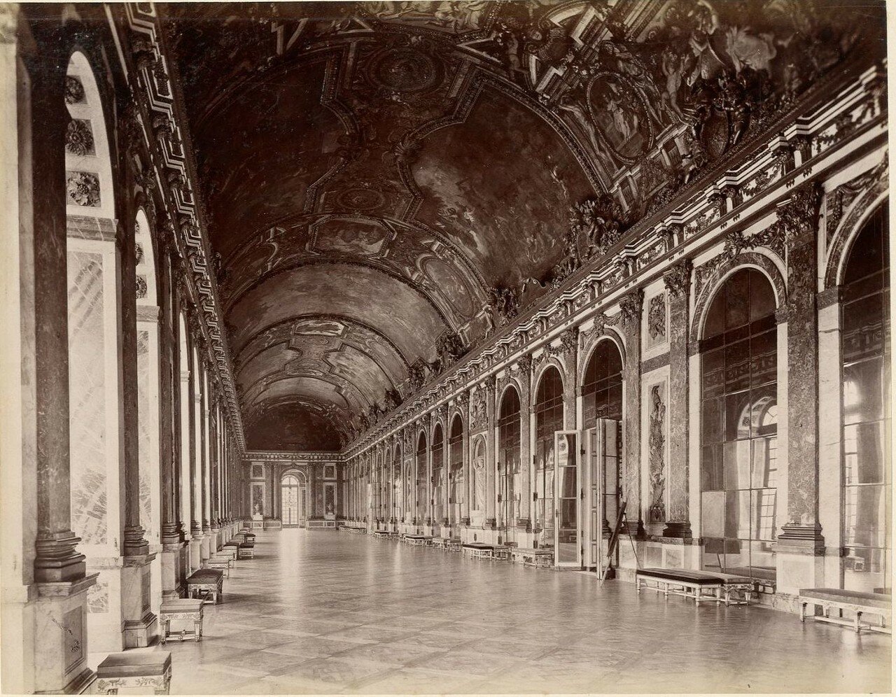 Версальский дворец. Зеркальная галерея