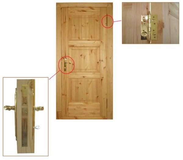 Вариант деревянной двери с филёнками