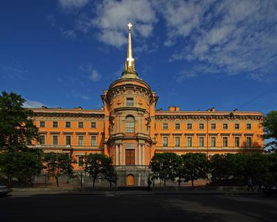 Прекрасный пример классического замка