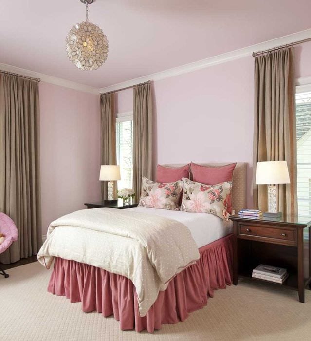 пример использования розового цвета в ярком дизайне квартире