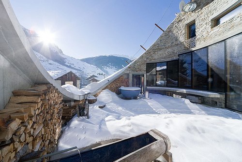 Вилла Vals в Швейцарии зимой