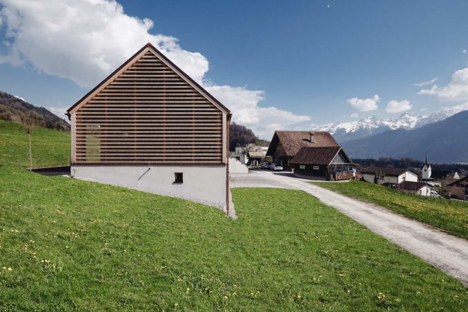 Современный альпийский дом